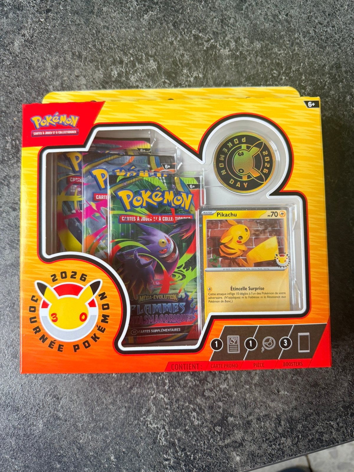 6 coffret pokemon 30 ans, Hobby & Loisirs créatifs, Jeux de cartes à collectionner | Pokémon, Enlèvement, Comme neuf