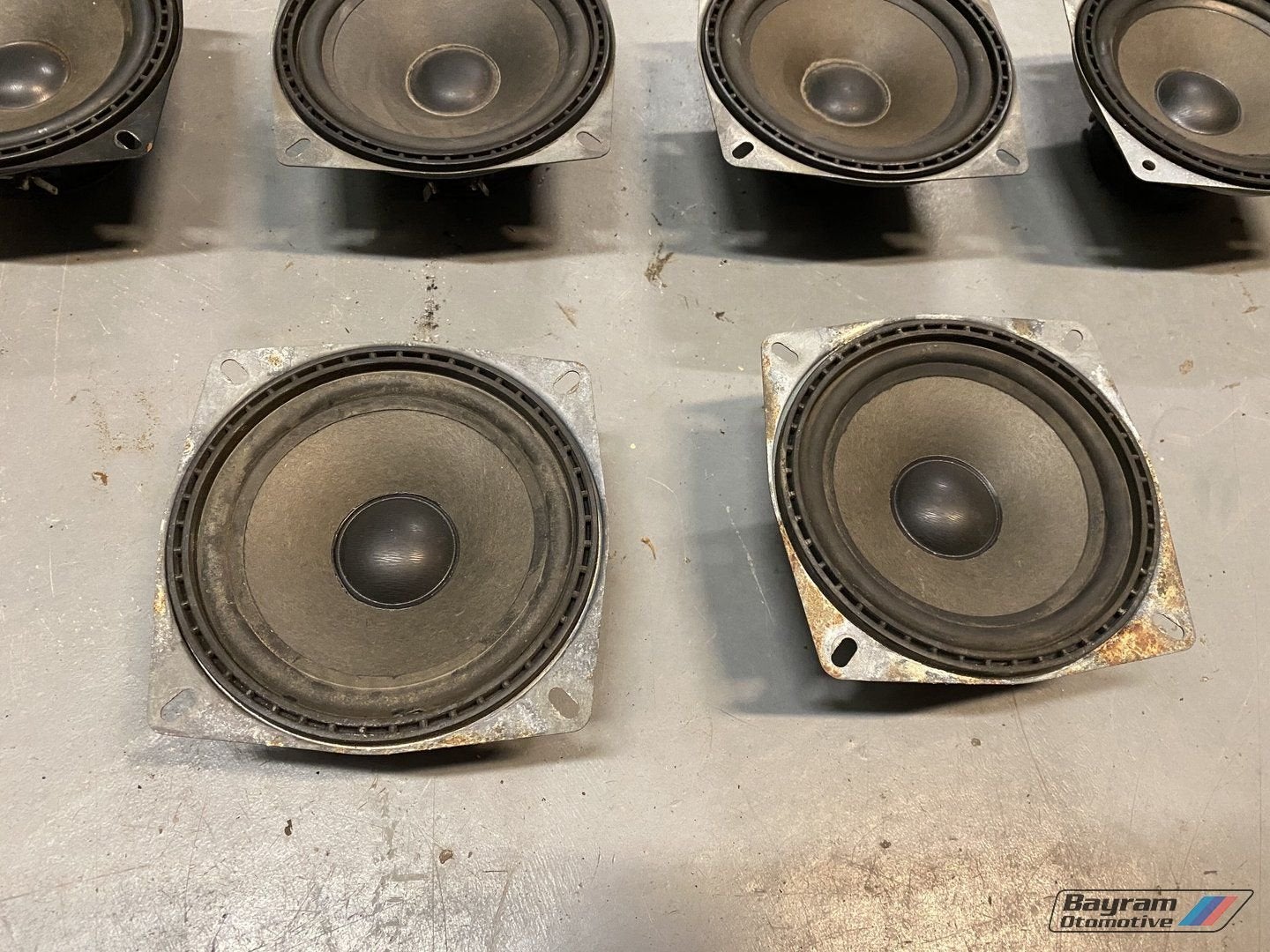 Bmw E30 speaker box Oem  soundsystem cabrio coupe 3-serie, Enlèvement ou Envoi, -, -, -
