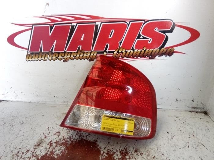 Feu arrière droit d'un Chevrolet Kalos, -, 3 mois de garantie, Utilisé, -