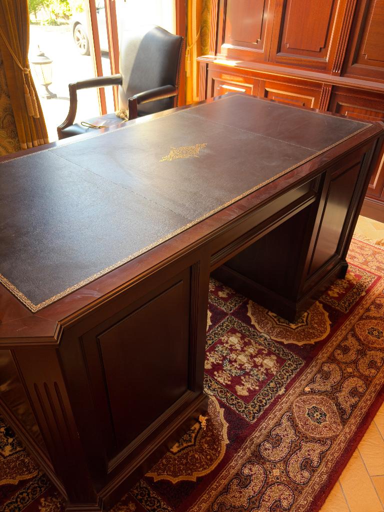 Directiebureau te koop, Antiek en Kunst, Ophalen