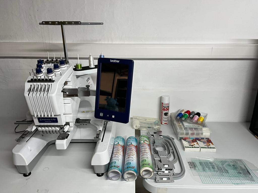 Borduurmachine brother pr670, Hobby en Vrije tijd, Ophalen, Zo goed als nieuw, Borduurmachine