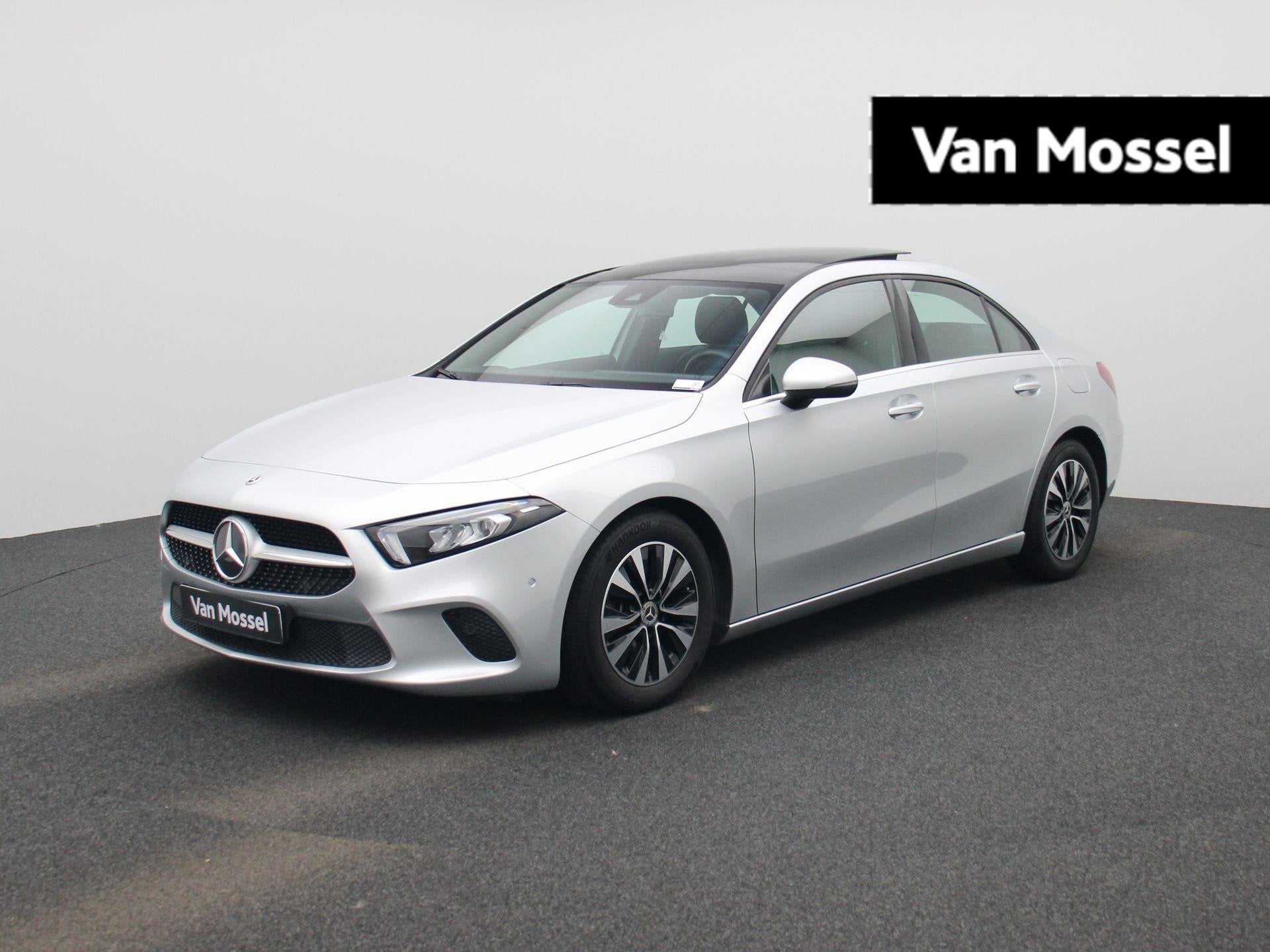 Mercedes-Benz A-Klasse Limousine A 180 Luxury Line PANO. DAK, Auto's, 4 deurs, Gebruikt, 4 cilinders, 136 pk