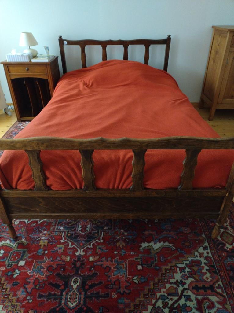 Houten Bed, twijfelaar met matras, Enlèvement