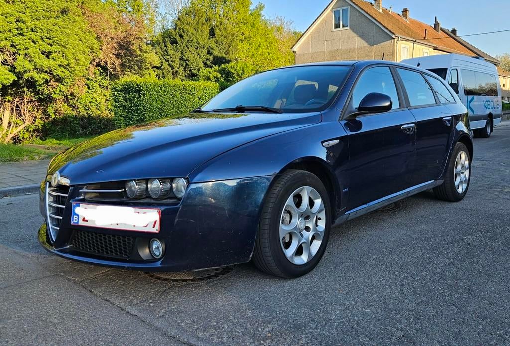 ALFA 159 Break  Roule très bien, Autos, Alfa Romeo, Alarme, Achat, Noir, 5 portes