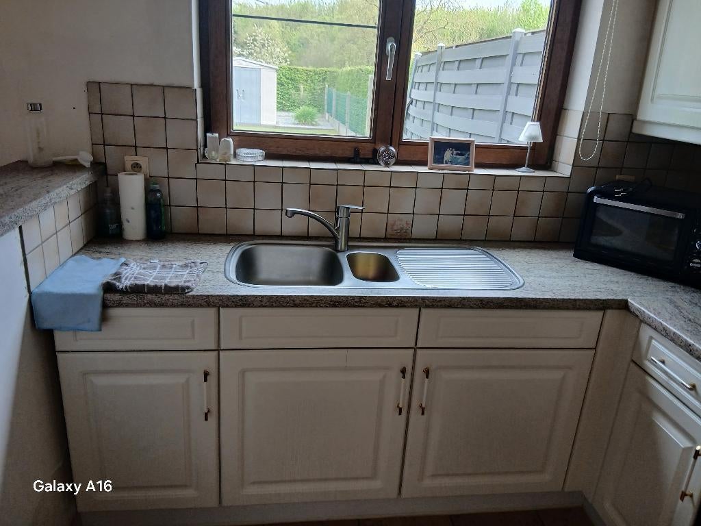 Keuken met apparatuur, Ophalen, Gebruikt, Wit, Hoekkeuken