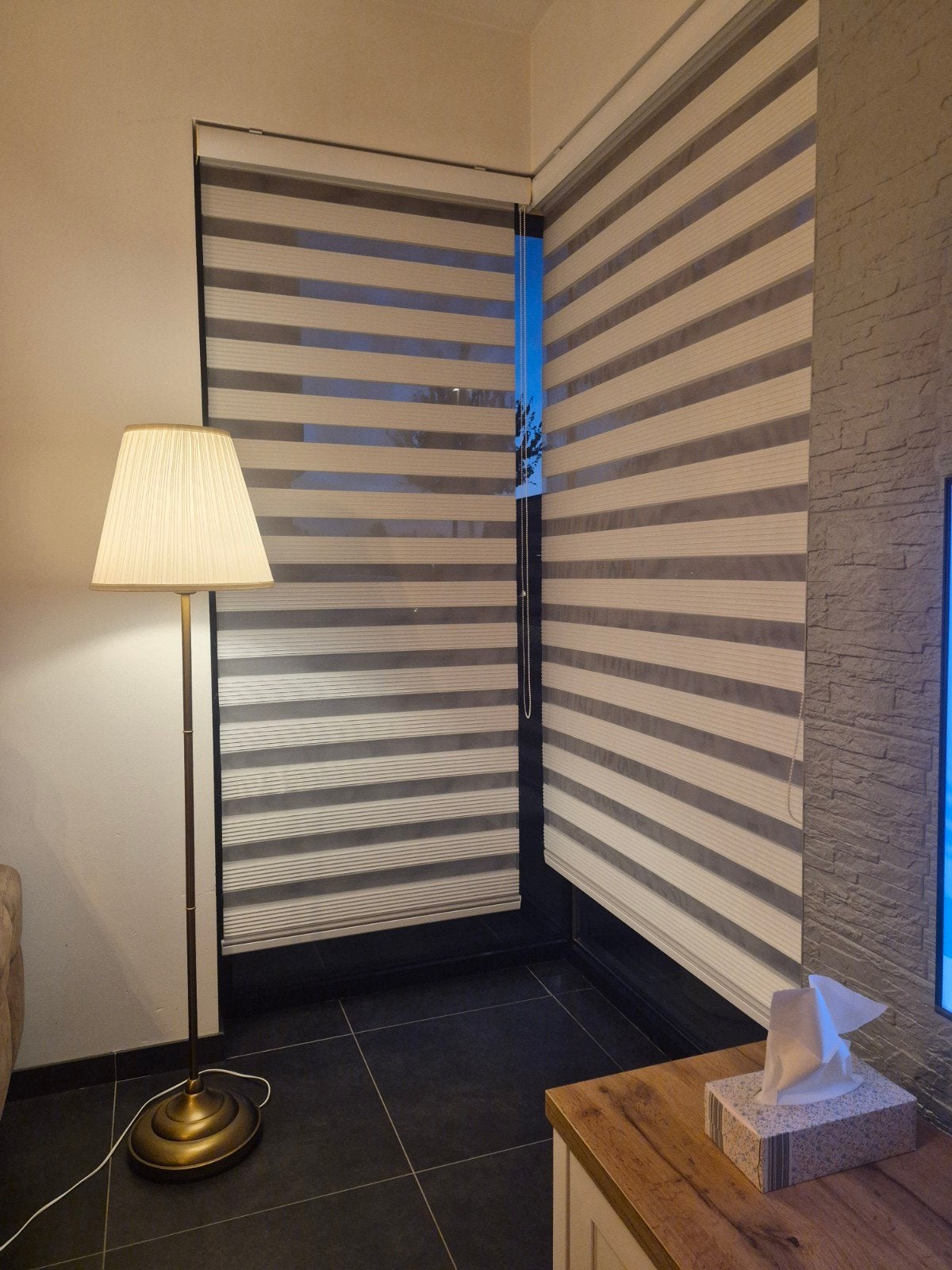 Zebra Witte rolgordijnen, Huis en Inrichting, Stoffering | Gordijnen en Lamellen, Rolgordijn, Ophalen, Rolgordijn