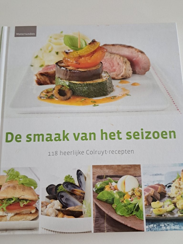 Kookboek 'De smaak van het seizoen', Livres, Livres de cuisine, Enlèvement ou Envoi, Tapas, Snacks et Dim Sum, Comme neuf, Pays-Bas et Belgique