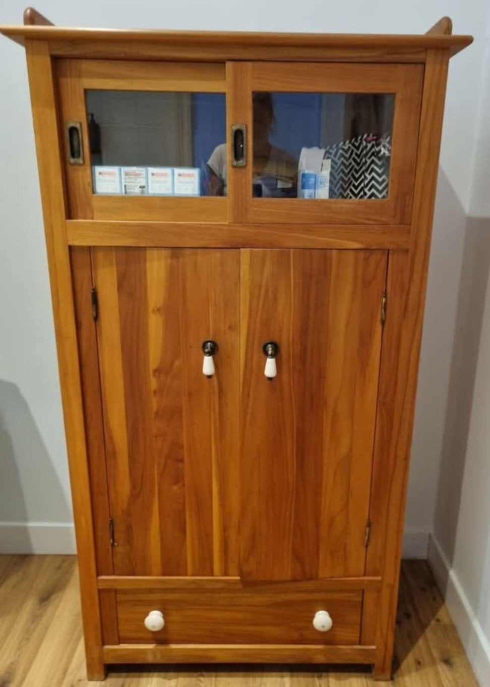 Meuble enfant armoire et penderie teck.  NATALYS