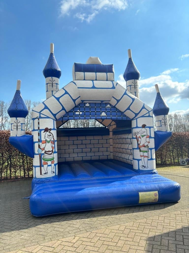 Springkussen kasteel te koop, Enlèvement