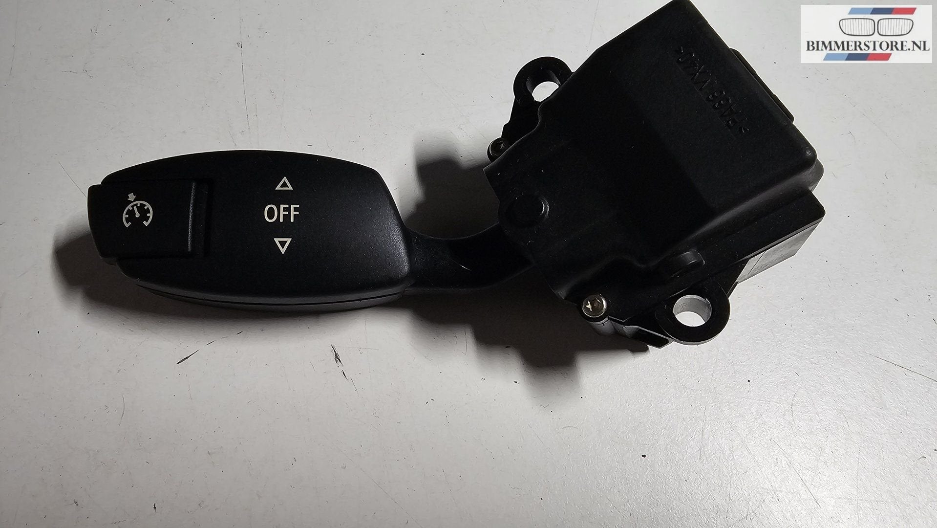Cruise control schakelaar BMW 5-Serie E60 E61 E63 E64 613169, -, Origine de la pièce connue, Utilisé, -