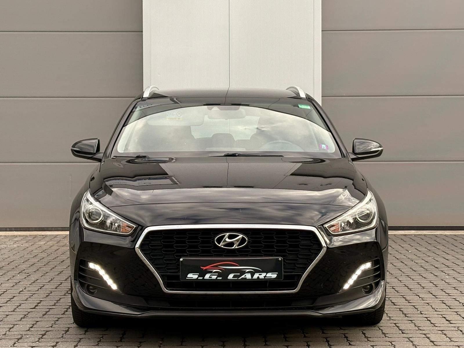 HYUNDAI I30 2019 ESSENCE 1.0 152 000 KM EURO6B, Achat, Euro 6, Entreprise, Boîte manuelle