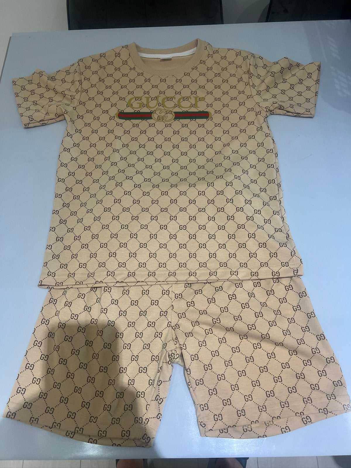 Nieuwe beige set 10 - 12 jaar, Enlèvement ou Envoi, Neuf, Ensemble