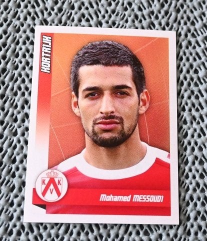Panini Football 2011 KV Kortrijk / Mohamed Messoudi, Verzamelen, Sportartikelen en Voetbal, Verzenden, Nieuw, Poster, Plaatje of Sticker