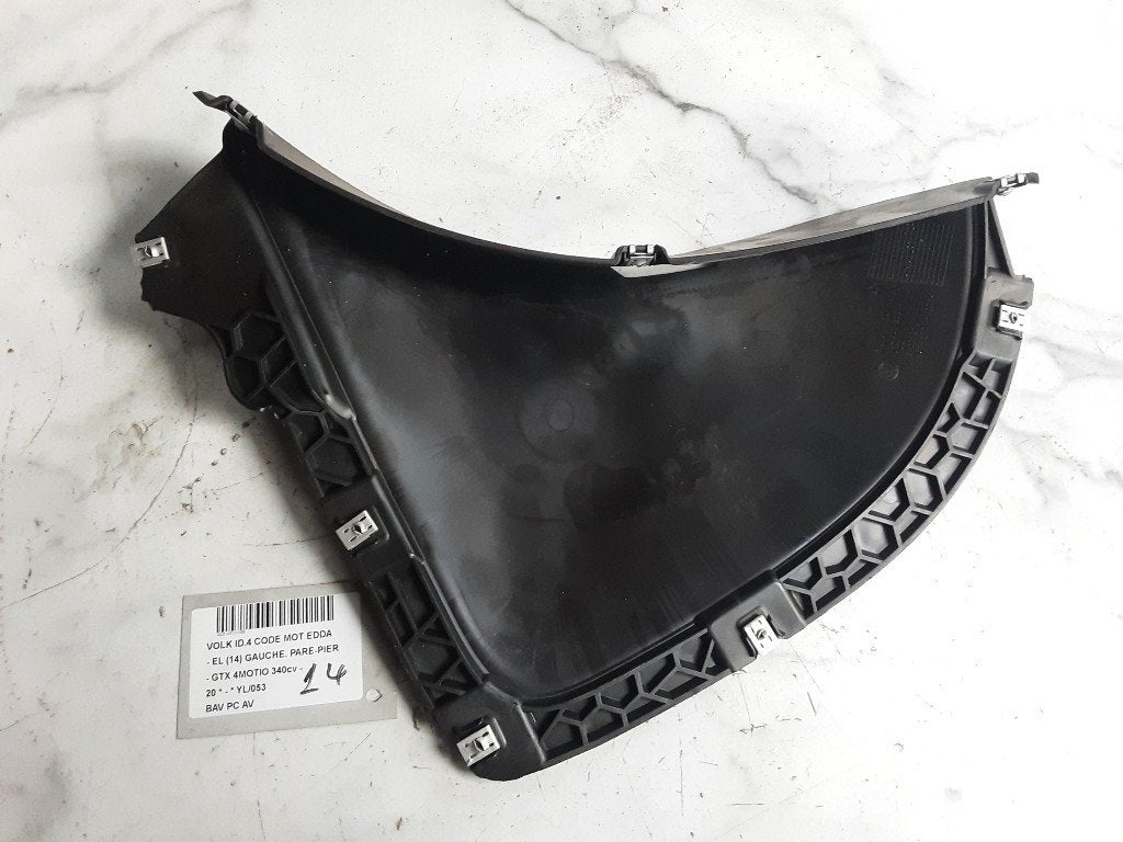 BAVETTE Volkswagen ID.4 (E21) (01-2020/10-2023) (11A805825A), Volkswagen, Mevr. I. Hauben, Utilisé, Rue de l'Espoir 34 34
4030  GRIVEGNÉE, BE