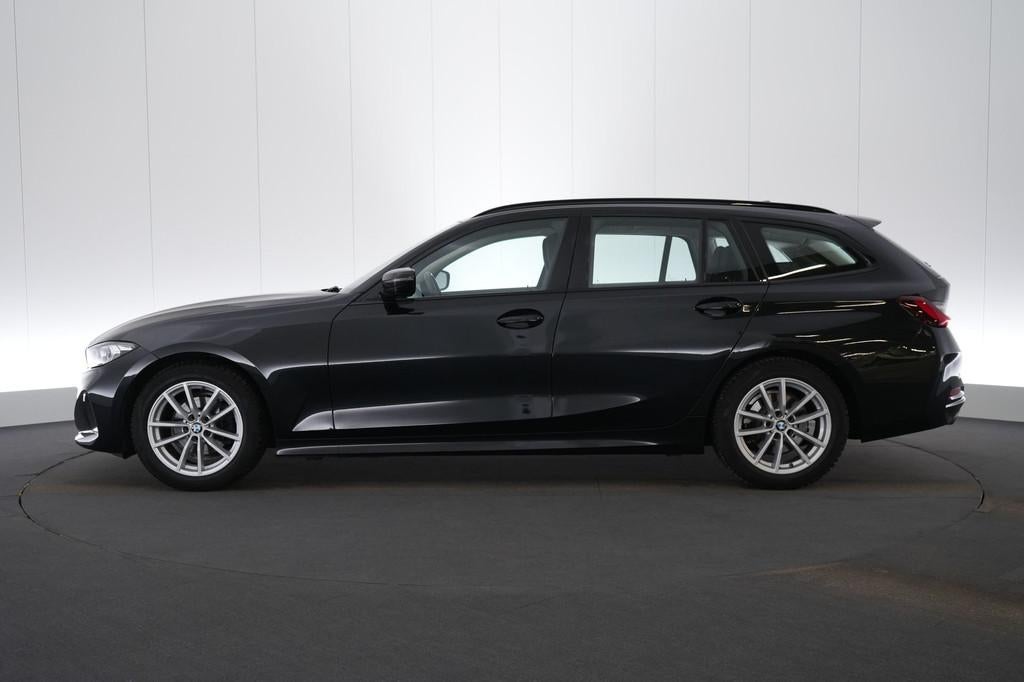 (2DAK741) BMW 3 TOURING, Euro 6, Zwart, Bedrijf, 5 deurs