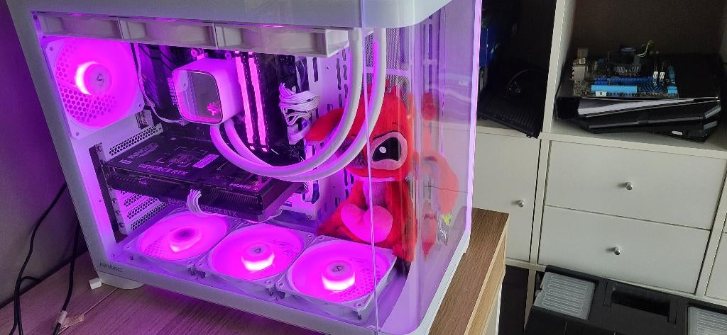 Krachtige gaming Pc - RTX 4070, Ryzen 7 5800X, 32GB Ram, Neuf, Virtual Reality, 4 Ghz ou plus, 2 TB