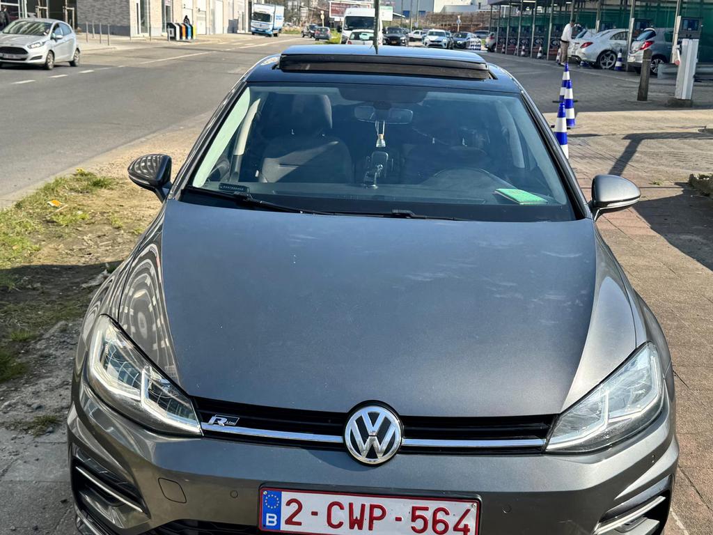 Volledige opties voor de Golf 7.5 R Line 2018, 1000 cc, Golf, Particulier, Te koop