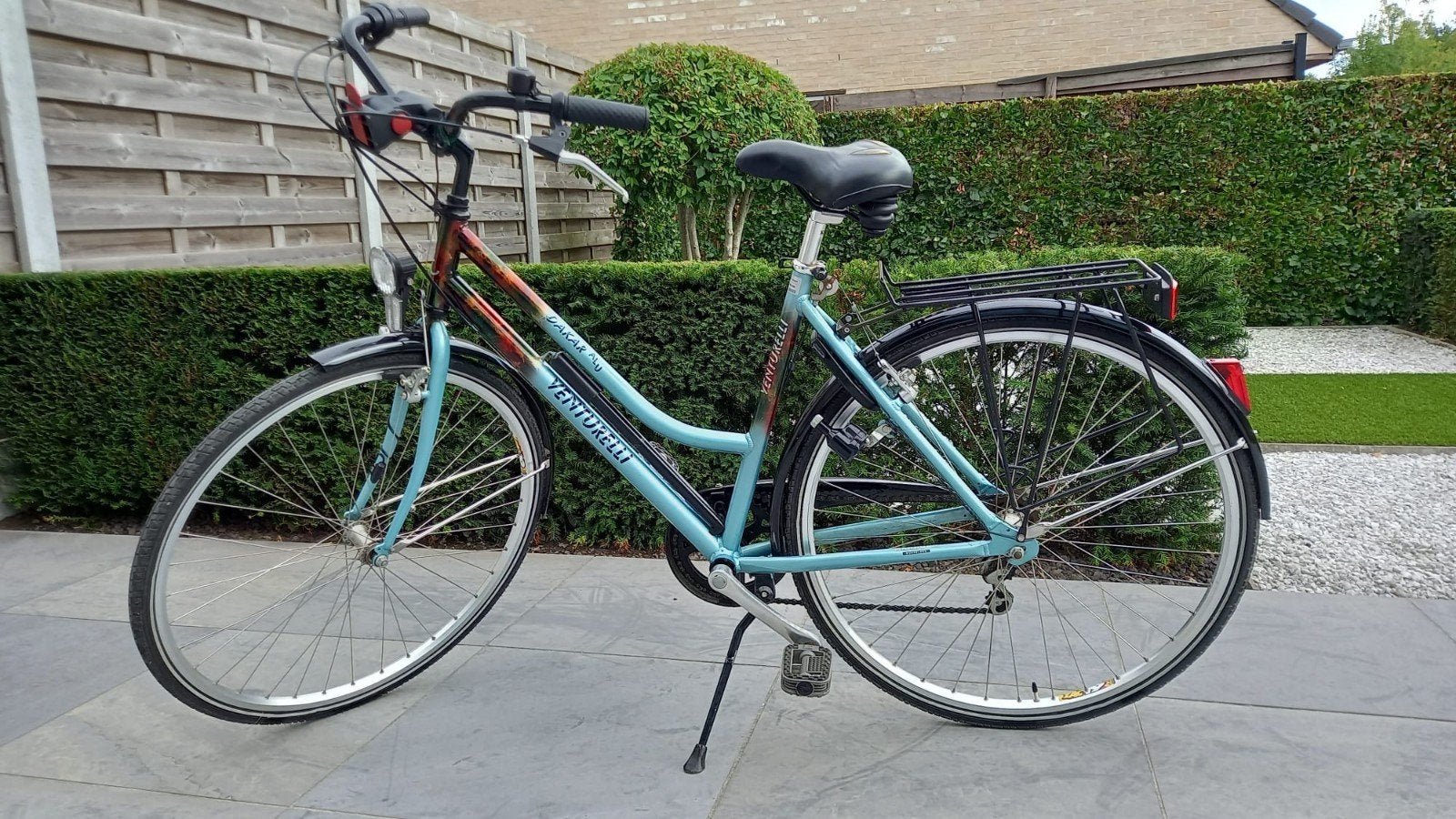 Damesfiets, Ophalen