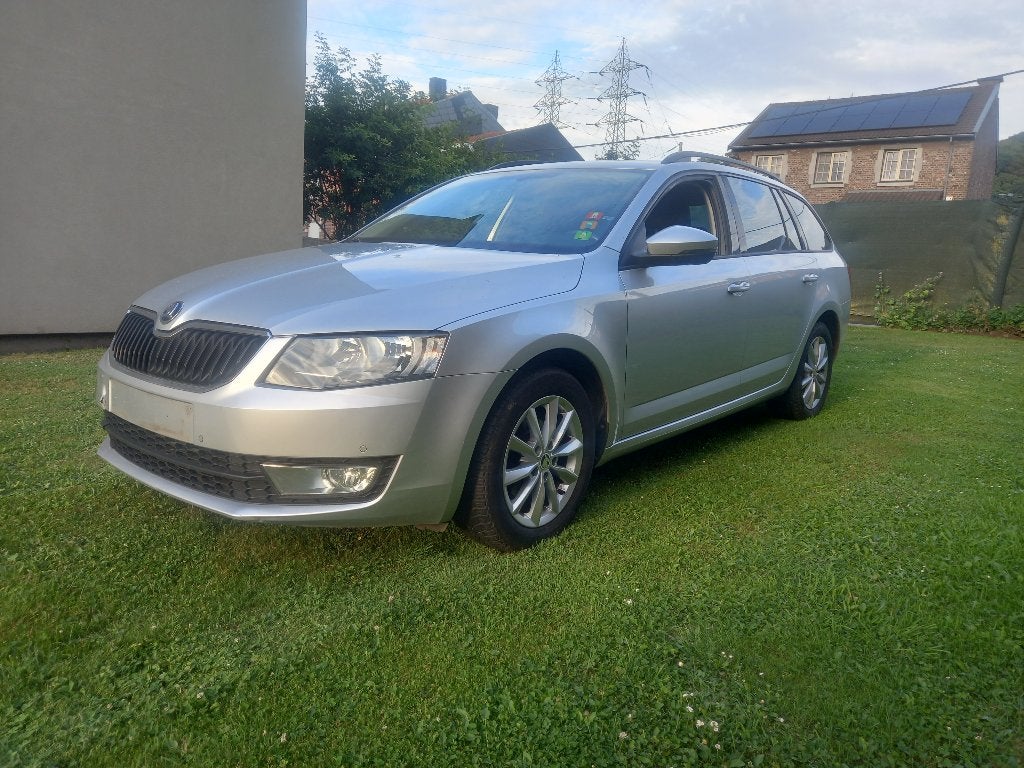 Skoda octavia 1.6 tdi 110cv euros 6b, Autos, Skoda, Achat, Euro 6, Boîte manuelle, Diesel