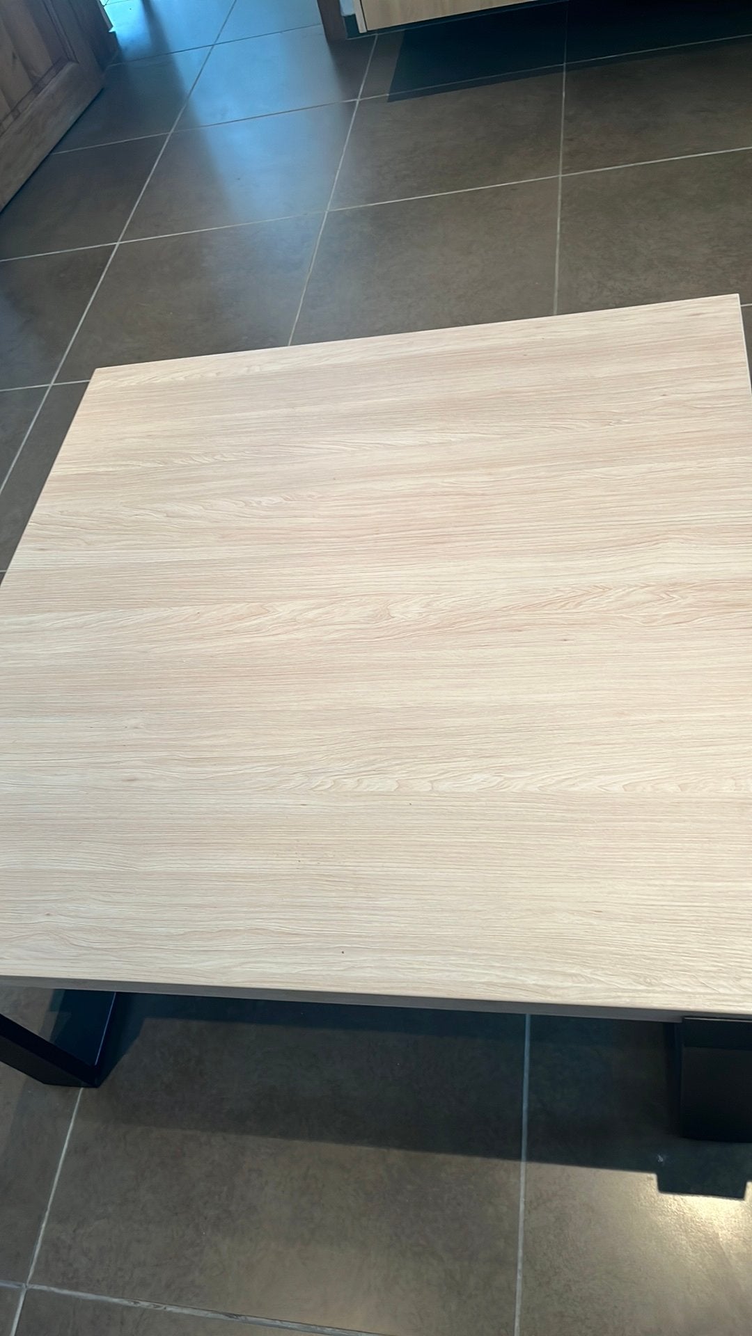salontafel met zwarte metale poten, Enlèvement, Comme neuf