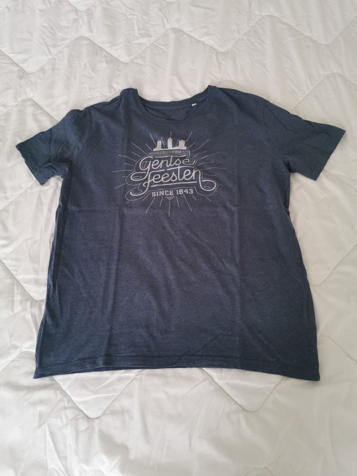 T-shirt pour fêtes à Gand, Vêtements | Hommes, T-shirts, Enlèvement ou Envoi
