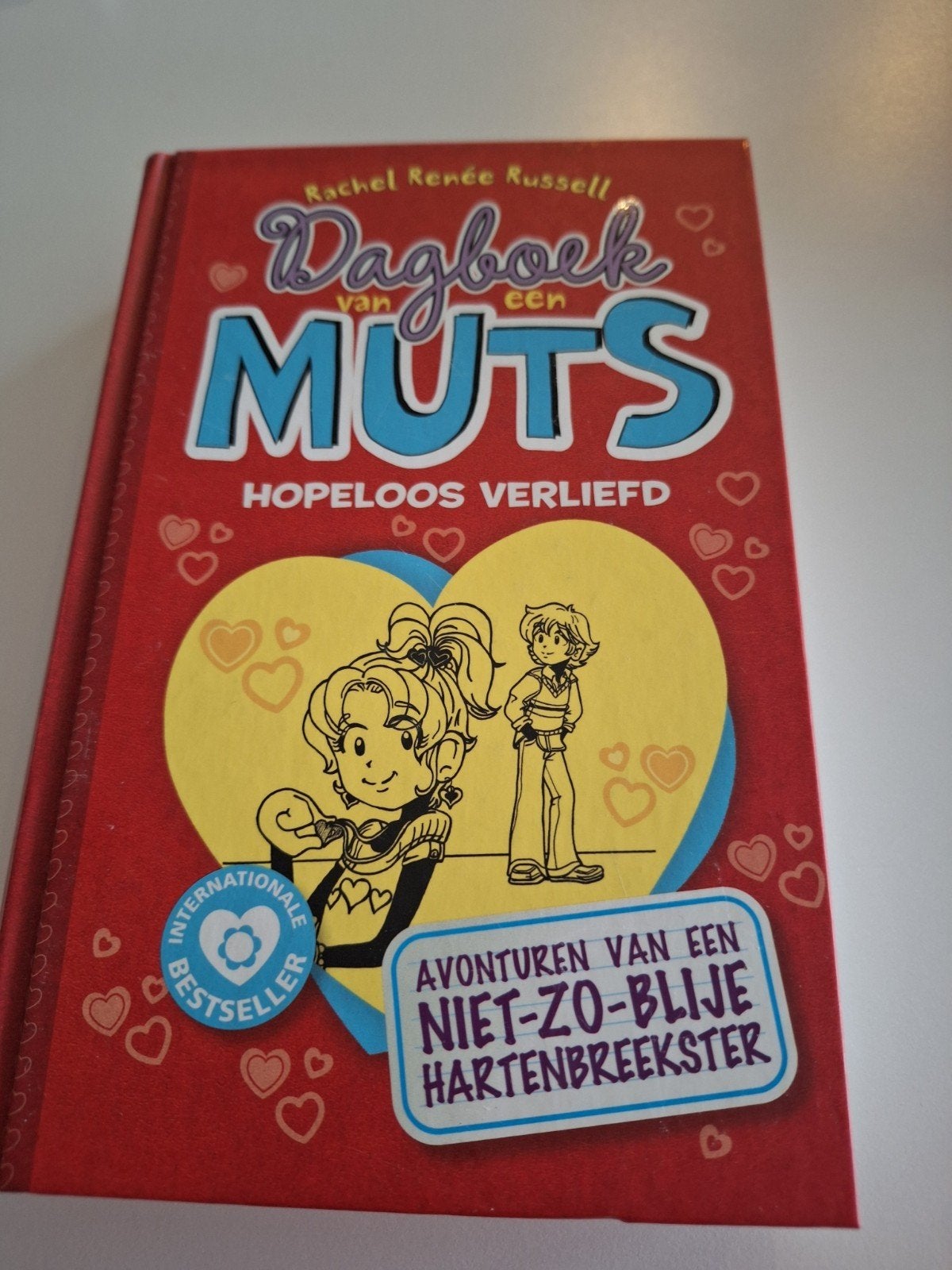Dagboek van een muts hopeloos verliefd, Boeken, Ophalen