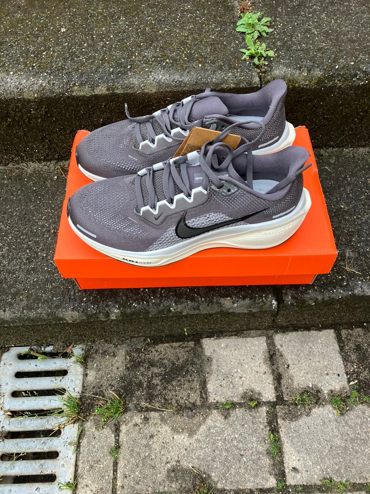 Nike Pegasus 41 Unisex sportschoenen grijs maat 39 nieuw, Nieuw, Ophalen of Verzenden, Hardlopen, Hardloopschoenen