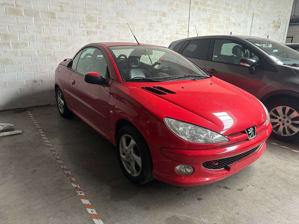 Peugeot 206 1.6I CABRIO | 164.780 KM. | BJ. 2006 |, Auto's, 4 zetels, Gebruikt, Zwart, 4 cilinders