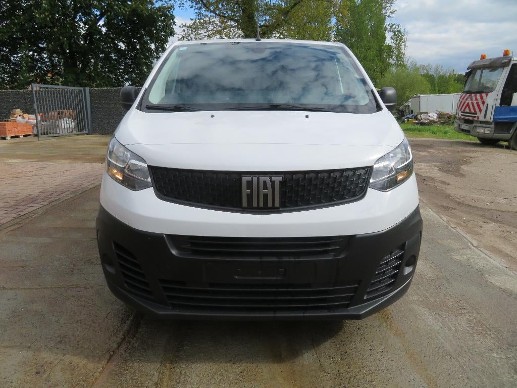 Fiat Scudo 1.5 - L2 - 102.591km - 12/2022 - €6d, Auto's, Voorwielaandrijving, Stof, 170 g/km, 4 cilinders