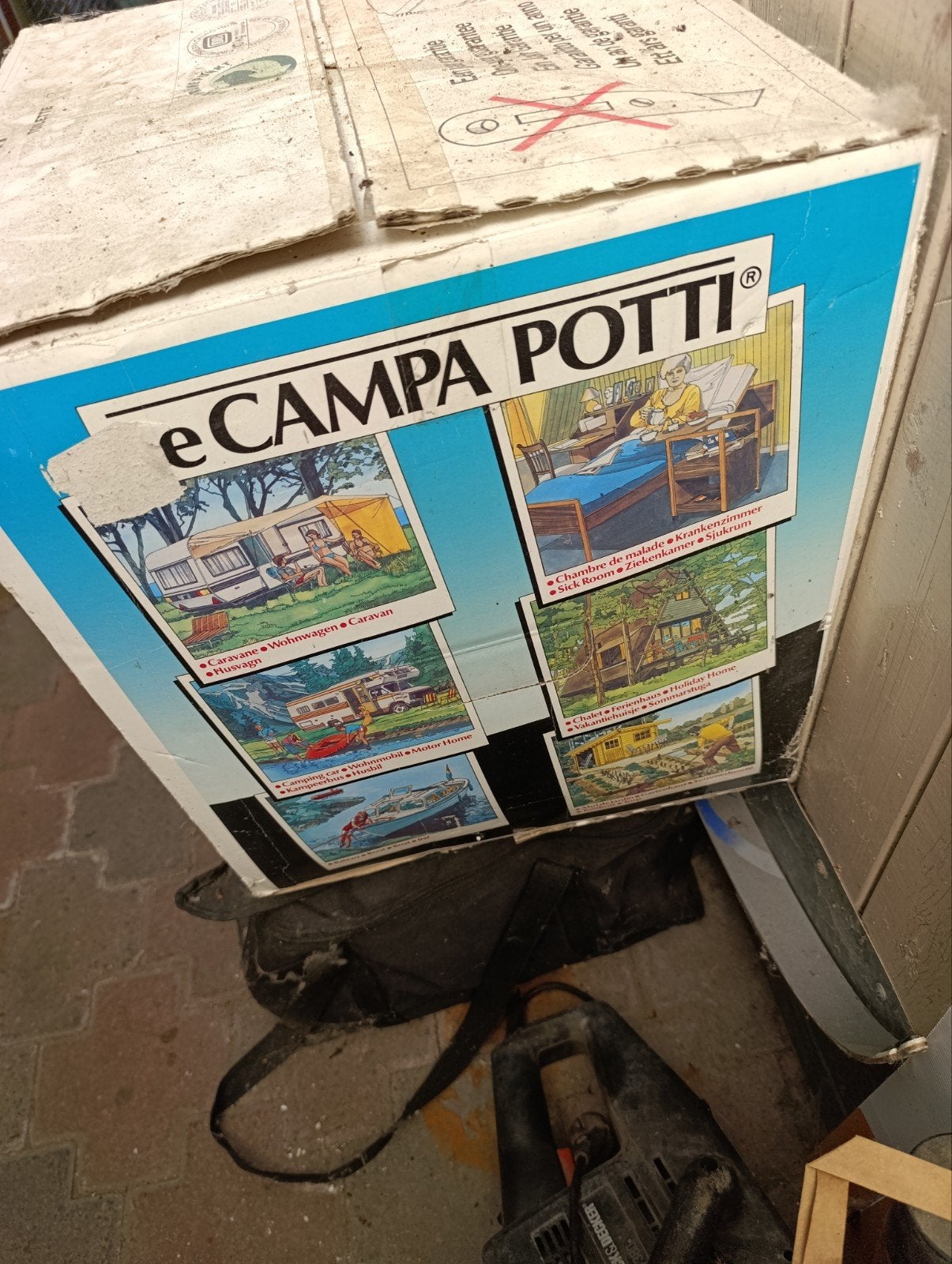 toilet voor caravan, Ophalen