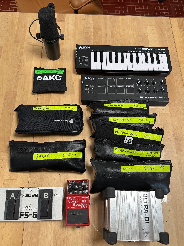 Opruiming Studio Materiaal (Microfoon, Pedalen, Midi,...), Musique & Instruments, Enlèvement ou Envoi, Utilisé, Micro studio