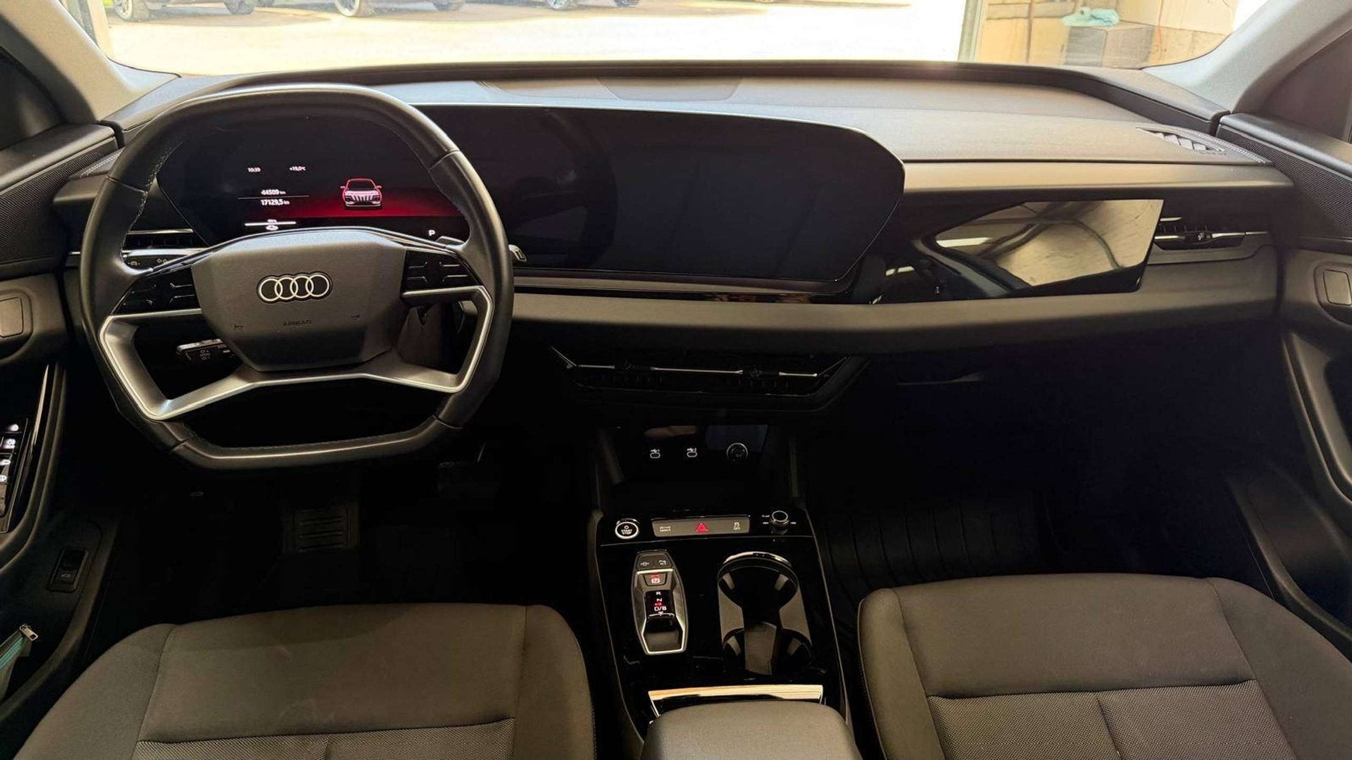 Audi Q6 e-tron 100 kWh 55 Quattro Advanced 360°/Keyless/BTW, Achat, Euro 6, Entreprise, Entretenue par le concessionnaire