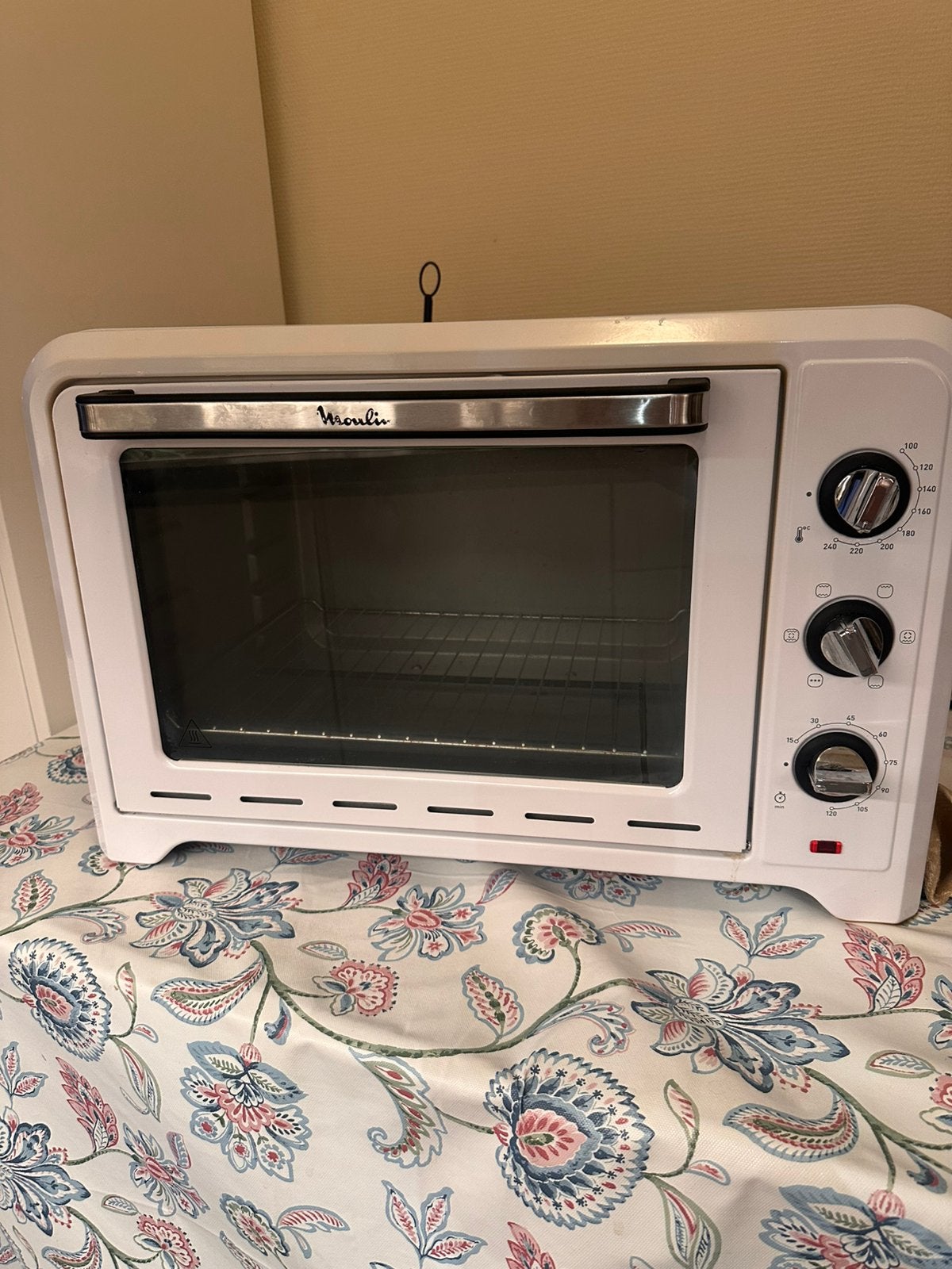 Four moulinex , propre et fonctionne tres bien, Electroménager, Enlèvement, Utilisé