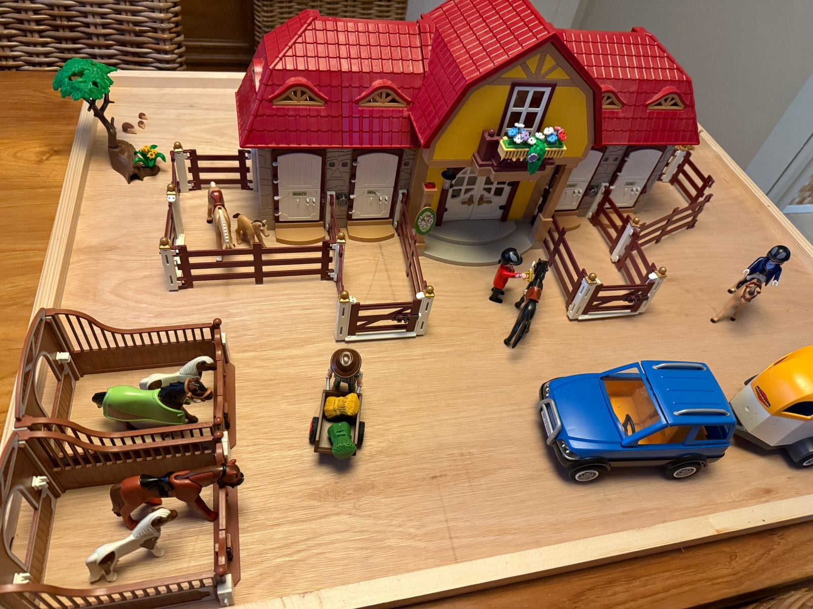 Playmobil paardenmanege, Ophalen, Gebruikt