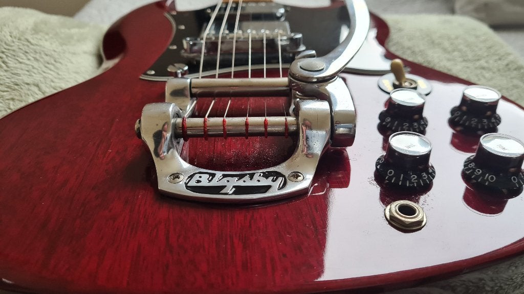 Gibson SG heritage cherry Bigsby 1996, Enlèvement, Comme neuf, Solid body, Gibson