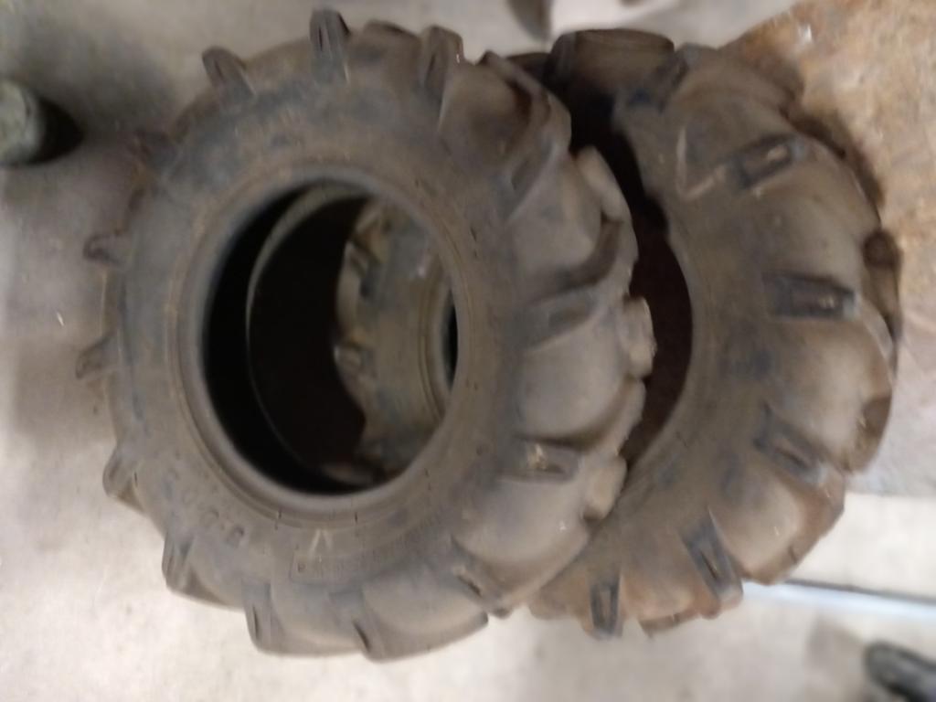 Tractor bandjes, Zakelijke goederen, Landbouw | Onderdelen | Banden, Velgen en Assen, Ophalen