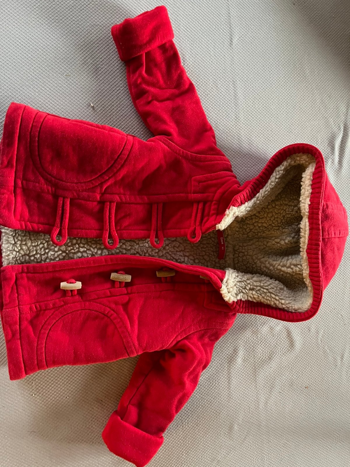 Rood manteltje voor meisje, maat 92(2 jaar), Enfants & Bébés, Vêtements enfant | Taille 92, Enlèvement ou Envoi, Comme neuf, Fille