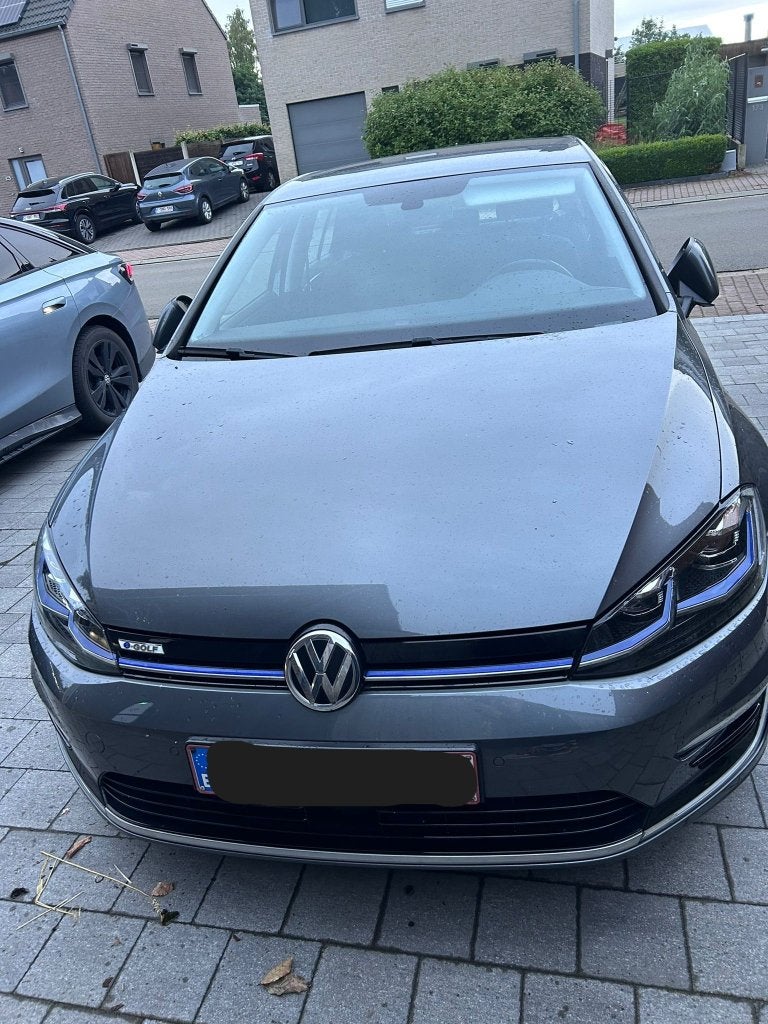 Volkswagen e-Golf, Autos, Volkswagen, 100 kW, Argent ou Gris, Achat, Noir