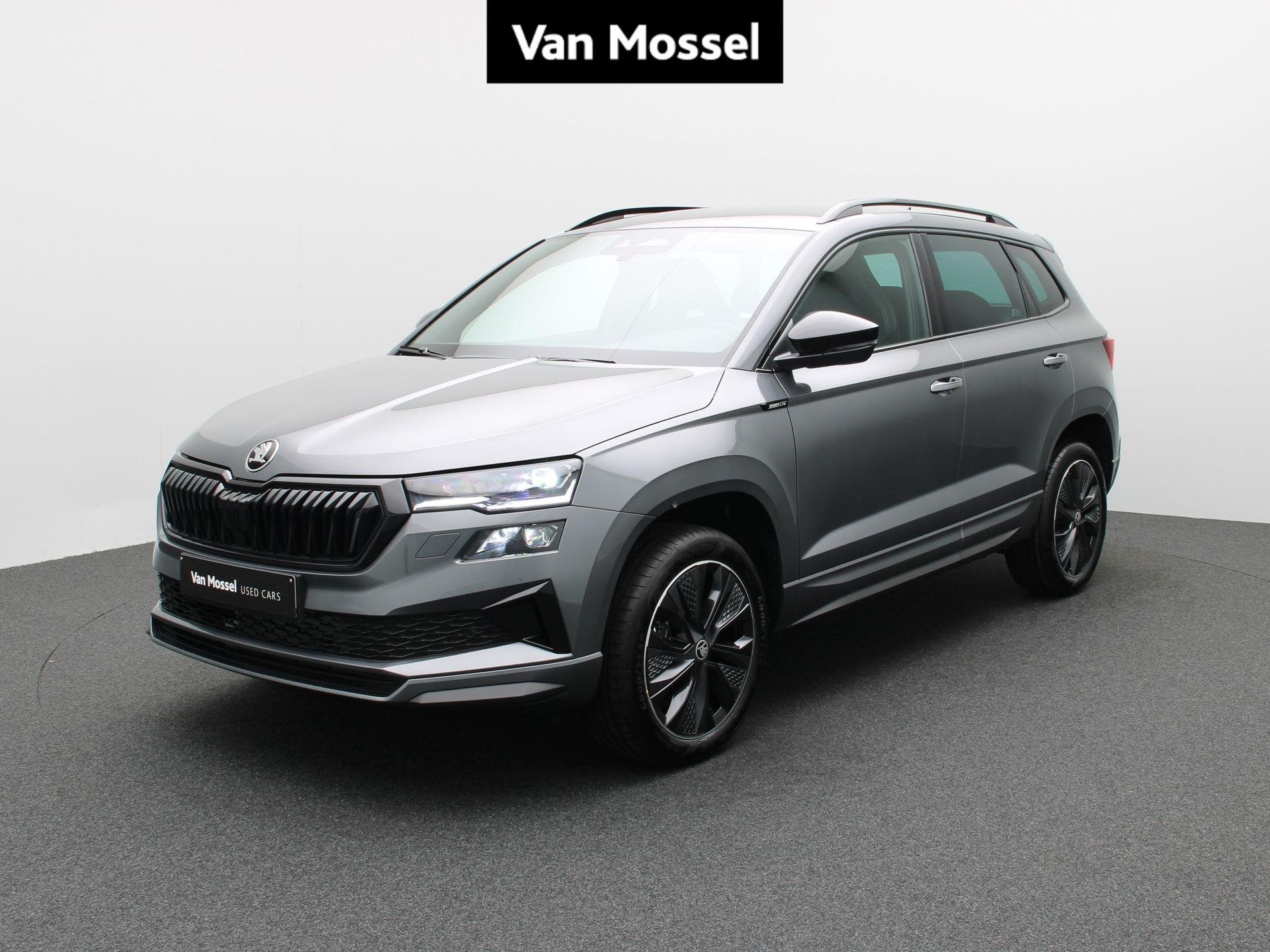 Skoda Karoq SPORTLINE - 10km - Camera - Zetevverwarming, Auto's, Stof, 110 kW, 4 cilinders, https://public.car-pass.be/vhr/6c063867-1b48-4022-9dc1-e384c11e61e1