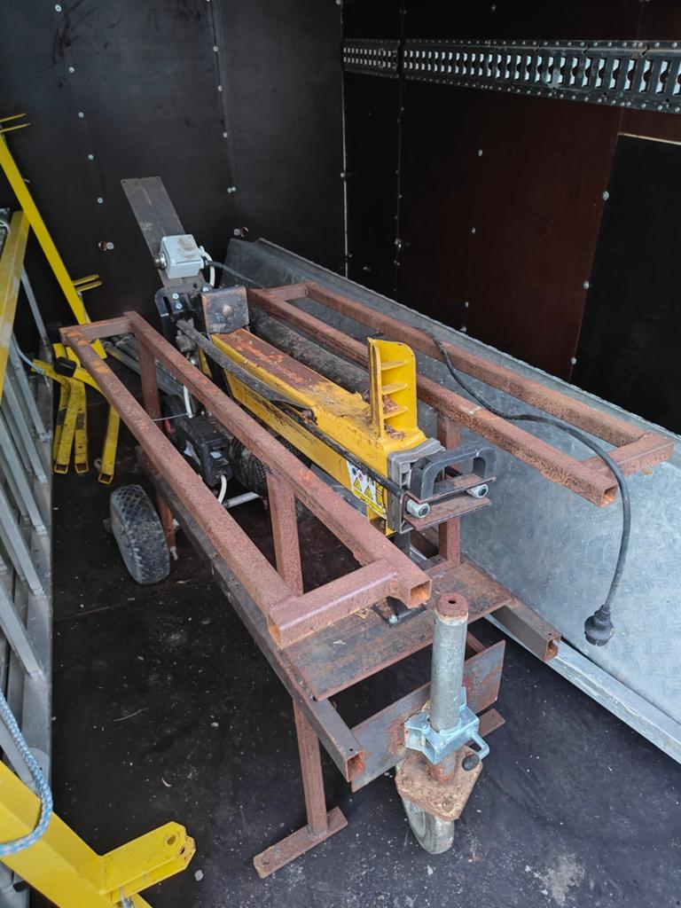 Elektrische houtklover / houtkliefmachine 230V – storing, Bricolage & Construction, Enlèvement