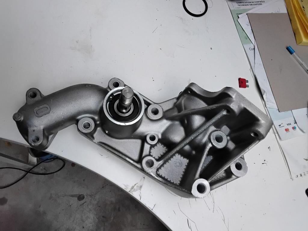 Pompe a eau C25/J5/ Ducato essence, Enlèvement ou Envoi