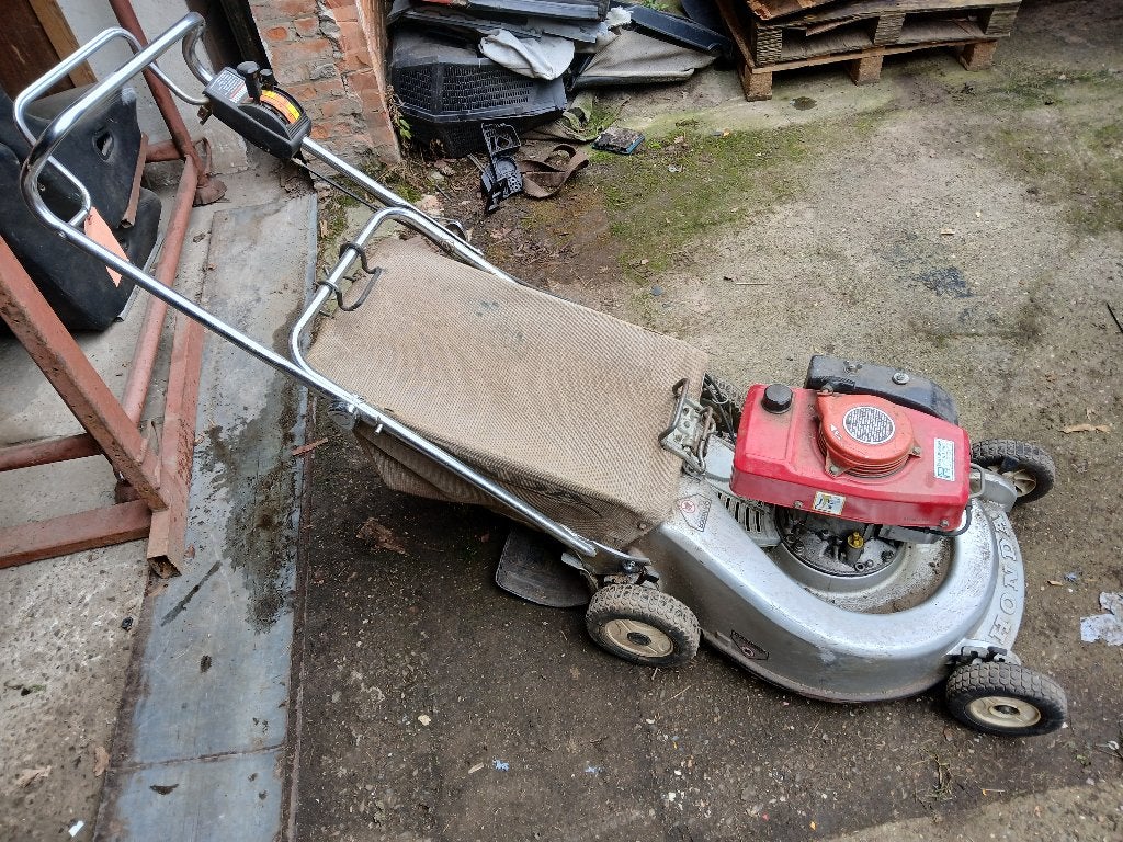 Grasmaaier honda hr-21, Tuin en Terras, Ophalen, Gebruikt, 50 cm of meer, Opvangzak