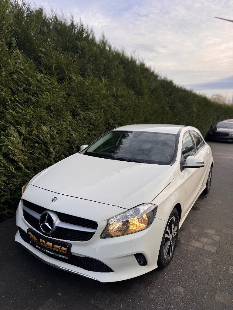 LIFTING DU VISAGE DE LA MERCEDES-BENZ A160, Classe A, Euro 6, Entreprise, Boîte manuelle