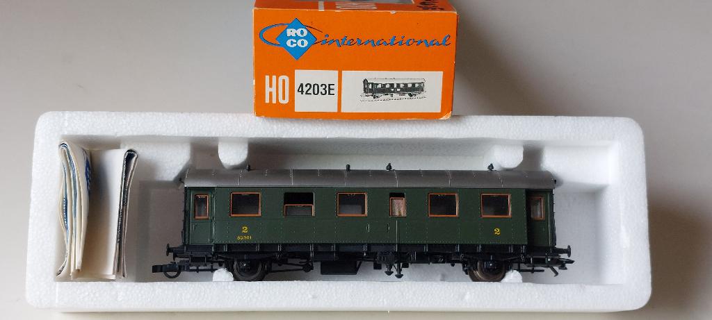 SNCB/NMBS ROCO VOITURE 2CL. 85 201*HO*DC, Hobby & Loisirs créatifs, Trains miniatures | HO, Utilisé, Set de Trains, Roco, Analogique
