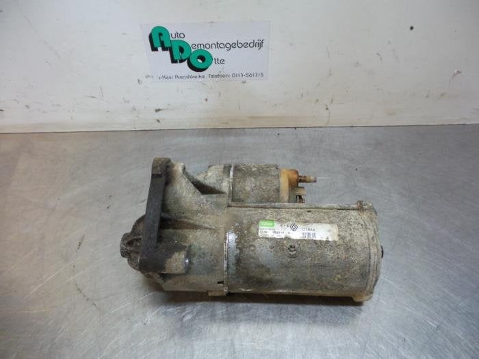 Startmotor van een Opel Vivaro (Vivaro 01-), Auto-onderdelen, Gebruikt, -, -, Opel