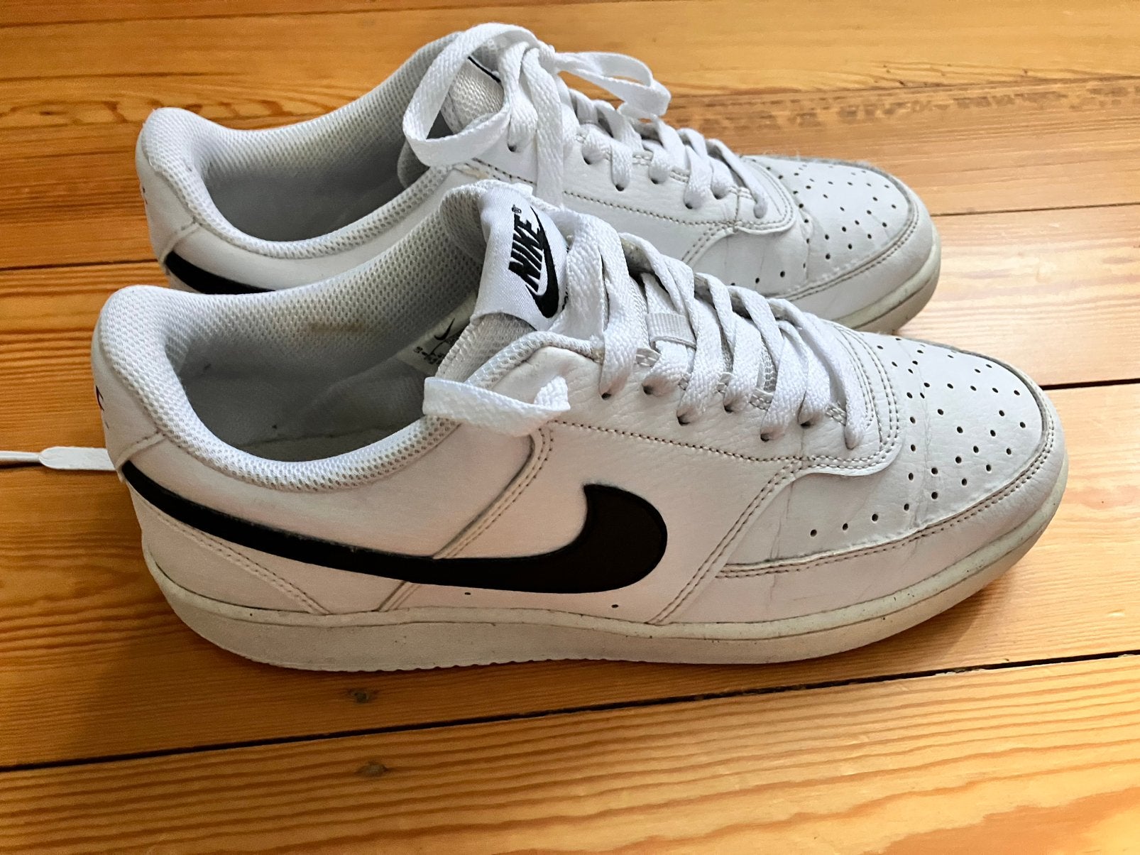 Nike Air maat 41, Kleding | Heren, Schoenen, Ophalen of Verzenden, Gedragen, Wit, Sneakers