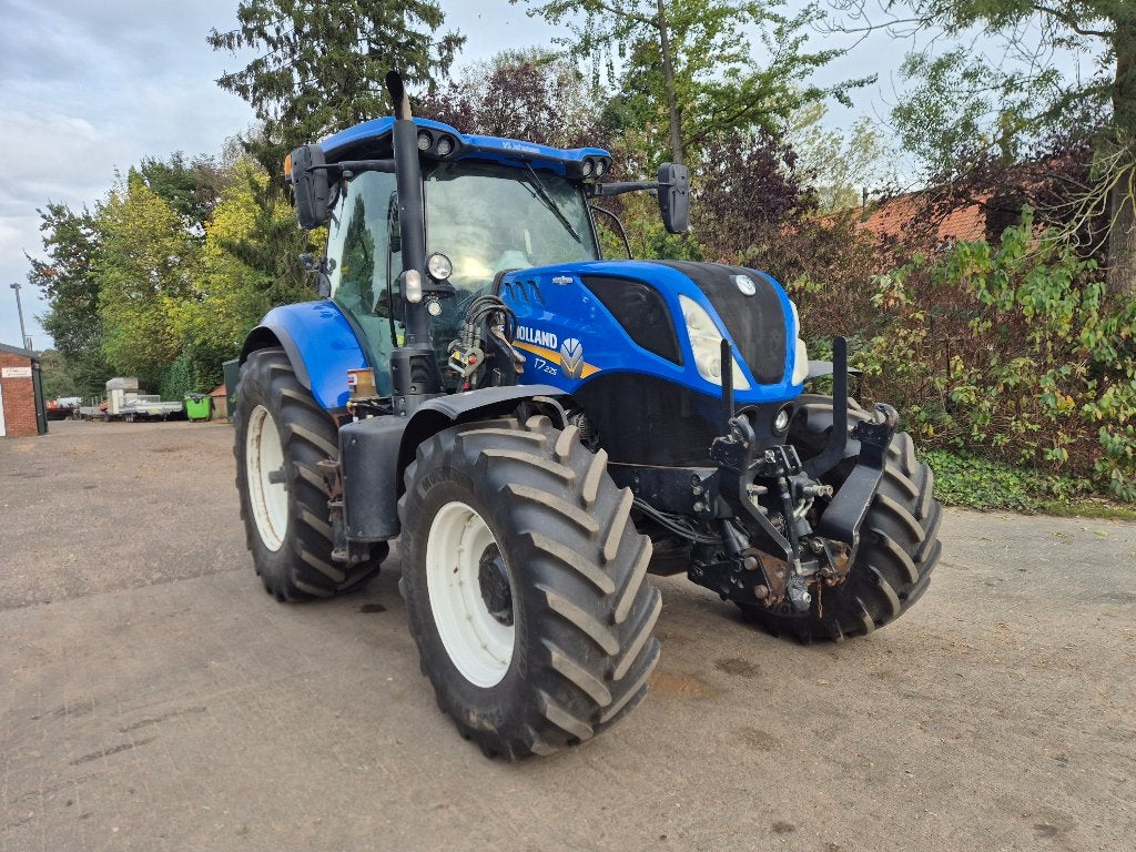 New Holland T7.225 AutoCommand, Enlèvement, Utilisé, 7500 à 10000, Plus de 160 ch