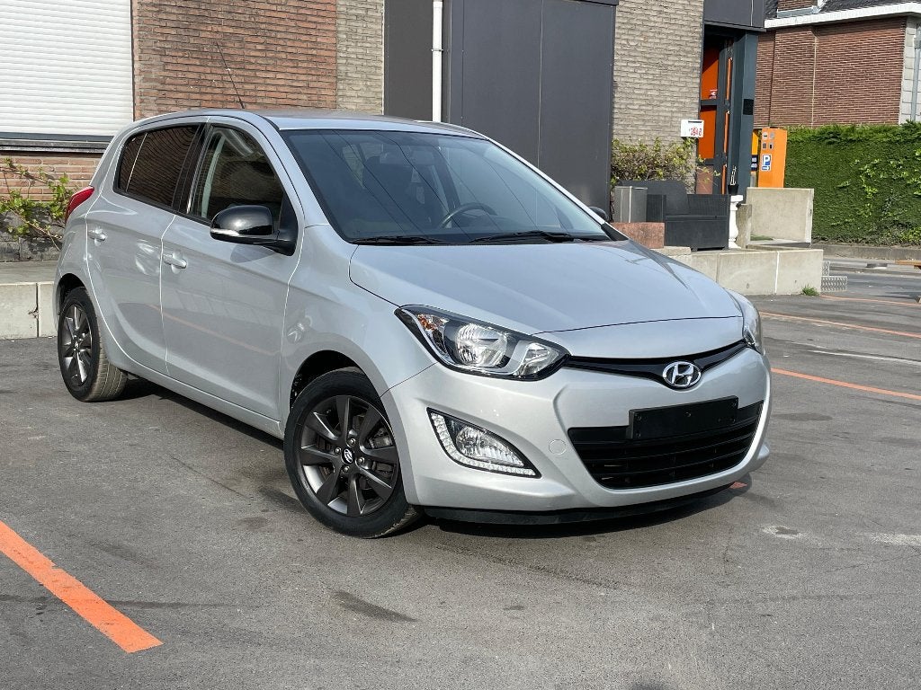Hyundai i20 GO ! Édition 1.2i Petrole/2014/70000.km, Achat, Entreprise, Boîte manuelle, 5 portes