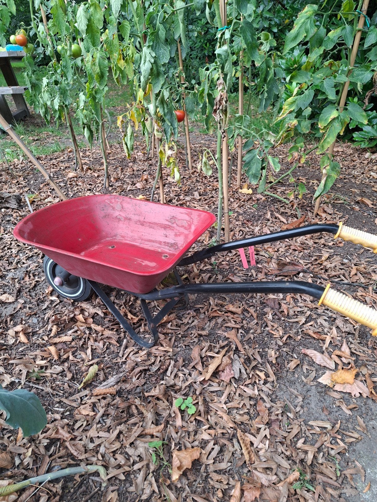 Kinderkruiwagen rood, Ophalen, Gebruikt, Handmatig, Eenwielig