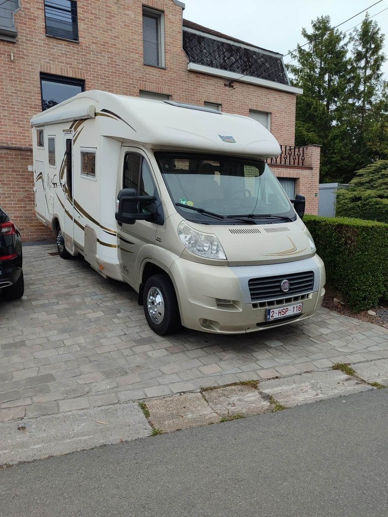 Camping car Mc Louis 60G, Jusqu'à 4, 6 à 7 mètres, Caméra de recul, Fiat